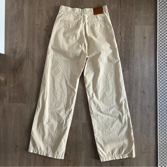 Levi’s Premium 100% Cotton High Loose Pleated Pants - Cream Beige - Size 25 - Picture 3 of 13